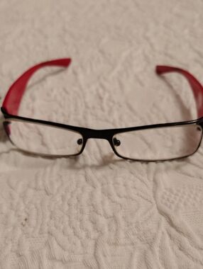Exté Black And Red Frame Glasses